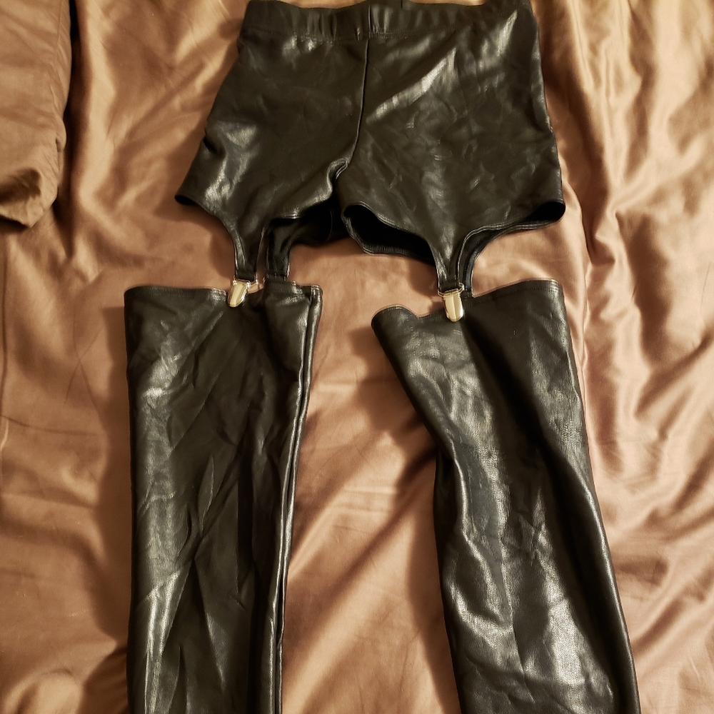 Blackmilk suspender leggings size S
